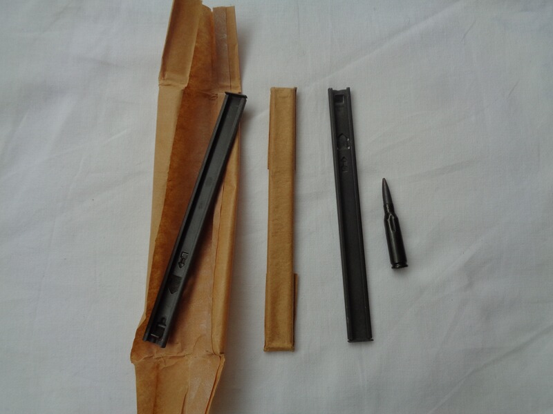 Set 3x AK74 Ladestreifen + Exerzierpatrone 5,45x39mm aus NVA Bestand, neu (NOS)