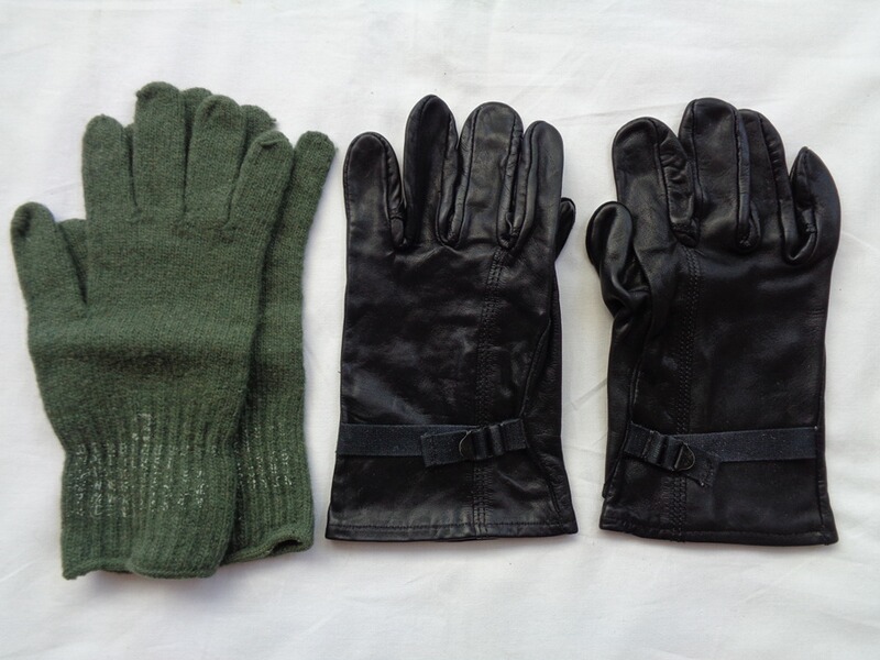 Orig. US Army Lederhandschuhe mit Innenhandschuhen, 1976, Gr.4, unbenutzt/neu (NOS)