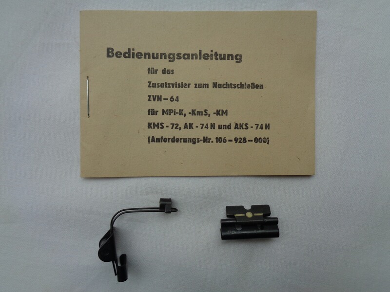 Nachtvisier AK47/AKM & AK74 aus NVA Bestand inkl. orig. Gebrauchsanweisung, neuwertig!