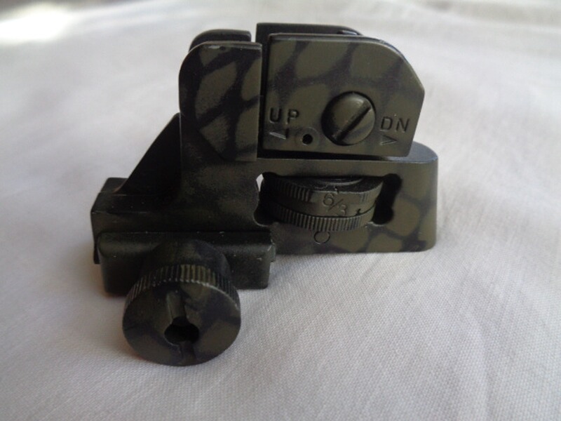 CYMA M4 CQB Rear Sight für Airsoftmodelle, Fullmetal mit individuellem Paintjob, exzellenter Zustand