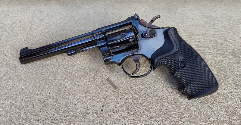 Revolver S&W Kal. 22 l.r. 6 Zoll