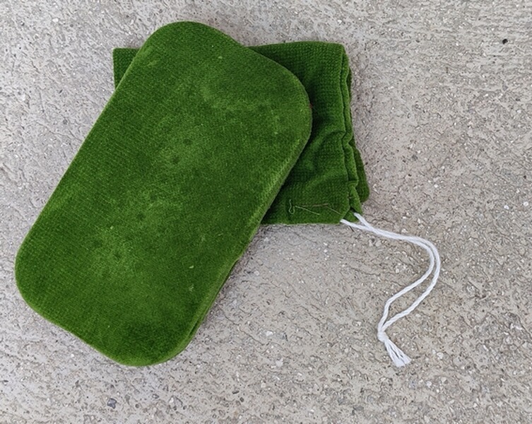Taschenofen mit einer Kohle
