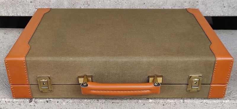 Waffenkoffer für Kurzwaffe mit Schlüssel