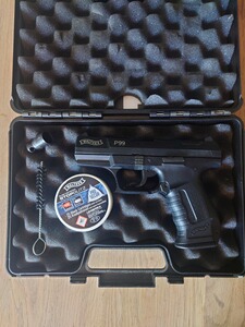 P99 Schreckschusswaffe abzugeben