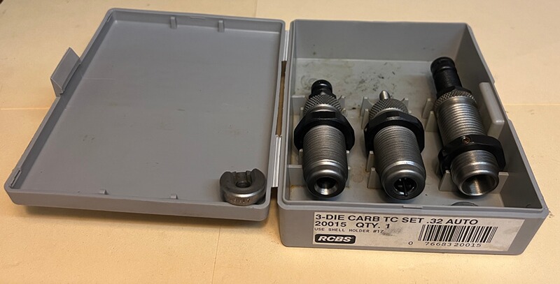 RCBS 3-Matritzen Set .32 Auto+ Hülsenhalter