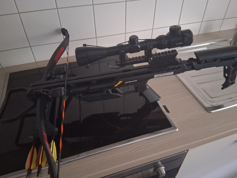 EK Archery Jaguar 2Pro