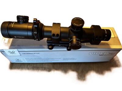 Vortex Viper PST 1-4x24 MRAD Drückjagdglas in OVP (+ Vortex CVP-30 optional)