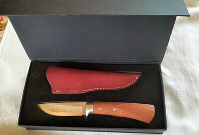 Jagdmesser Messer mit Holzgriff 50,00 €- VB