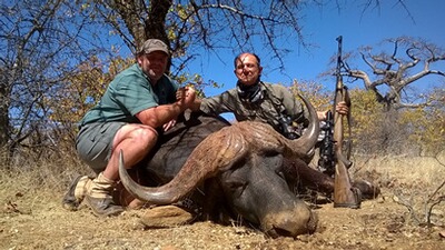 Büffel- und Säbeljagd (Rappenantilope) in der Limpopo Province/Südafrika