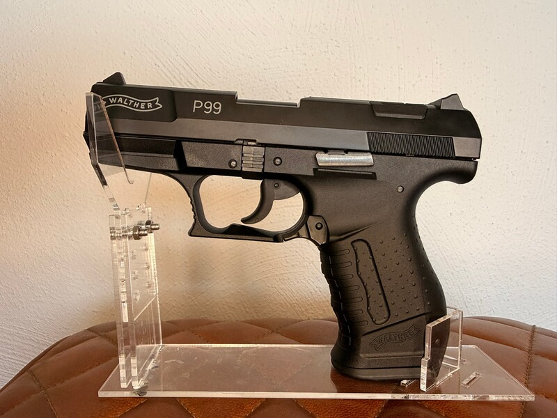 Walther P99 neuwertig, mit Koffer und Zubehör