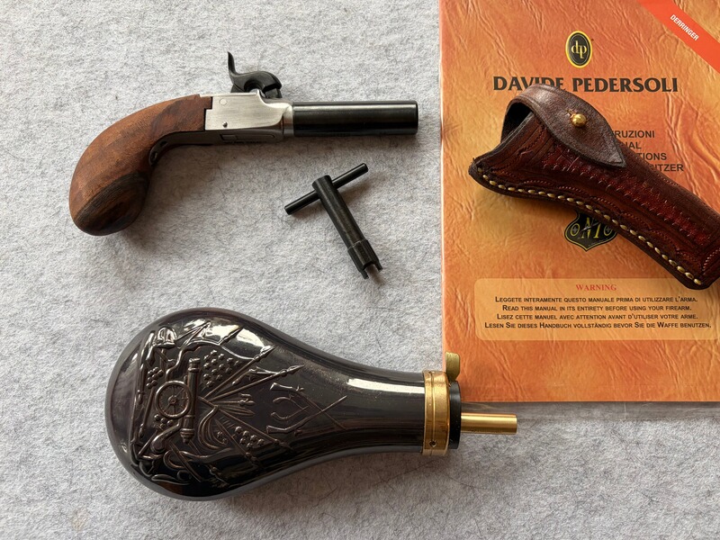 Pedersoli Liegi Derringer inkl. Zubehör