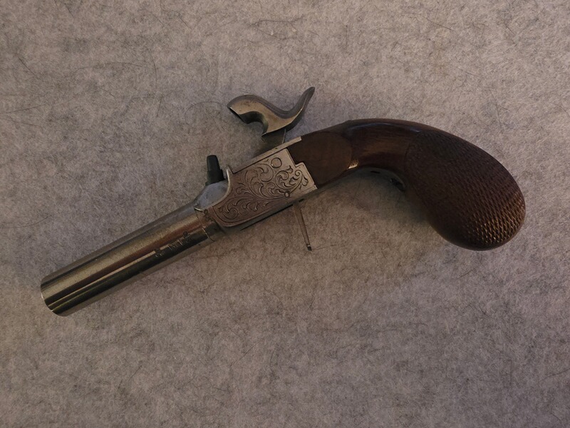 Davide Pedersoli Liegi Luxus Derringer Cal. 44 - alte Ausführung