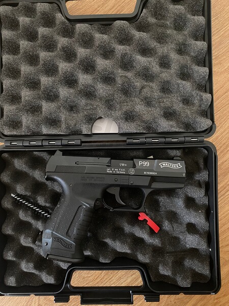 Walther P99 schwarz Neuwertig 9mm PAK