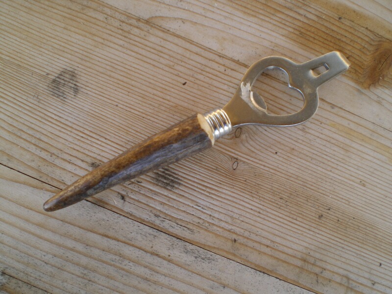 Flaschenöffner mit Hirschhorn