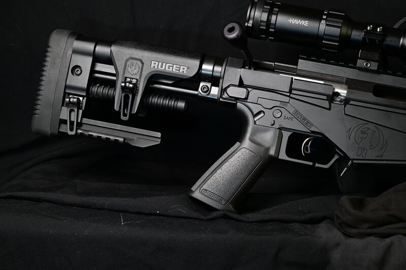 Ruger Precision Rifle .308 Winchester, 24"-Lauf mit Hawke Sidewinder Zielfernrohr 30 SF 8-32x56