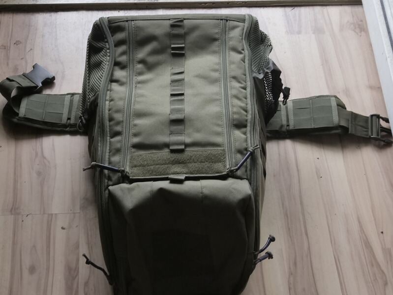 IFAK rucksack, molle pouches