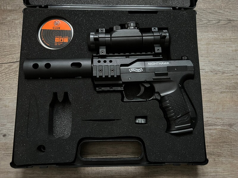 Walther Nighthawk CO2 Luftpistole 4,5 mm Diabolo inkl. Walther Top Point RedDot und Kompensator