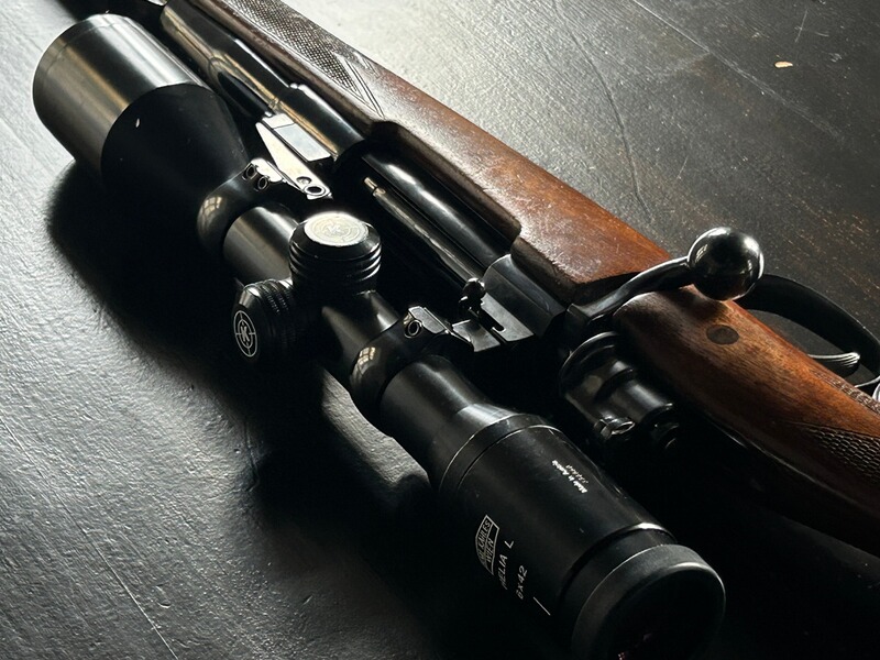 98er-Büchse Kal. 7x64 mit Kahles Helia L 6x42 plus Schwenkmontage