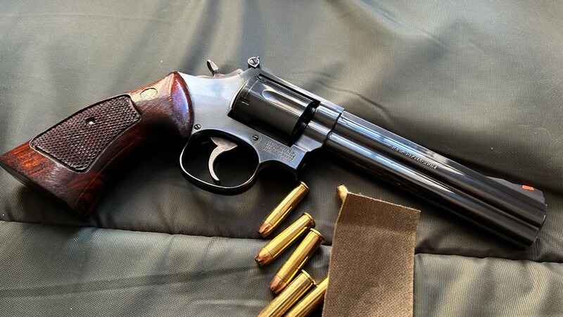 Smith & Wesson 586 "NO-DASH" 6"-Ausführung p