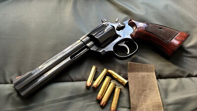Smith & Wesson 586 "NO-DASH" 6"-Ausführung
