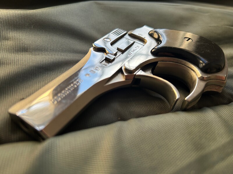 Derringer - High Standard .22LR