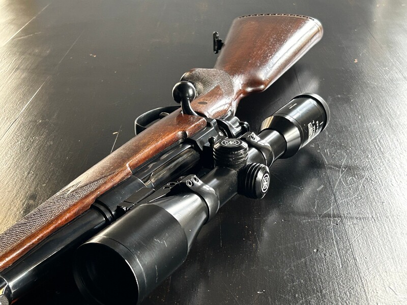 Repetierbüchse 98er System in Kal. 7x64 Kahles Helia L 6x42