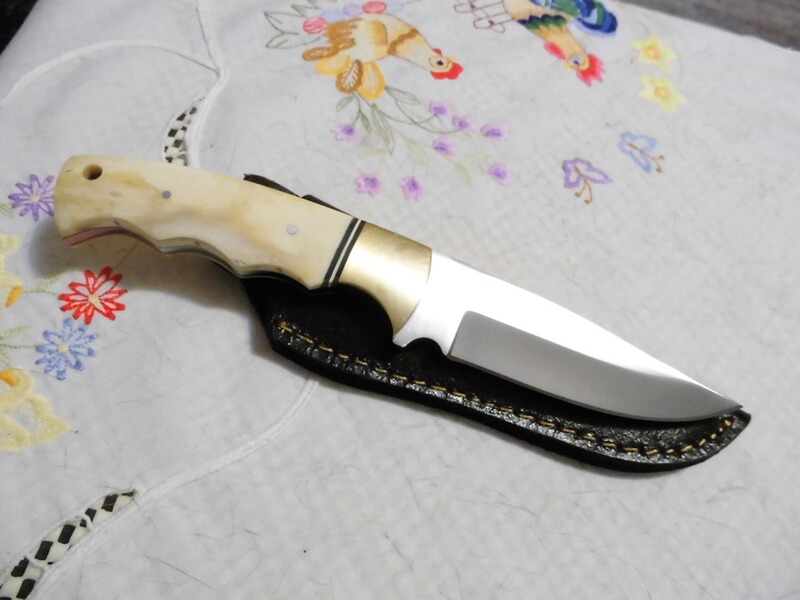 Exklusives Skandinavisches-WHITEFOX Jagd/Arbeitsmesser-Heft:Kamelknochen NEU TOP