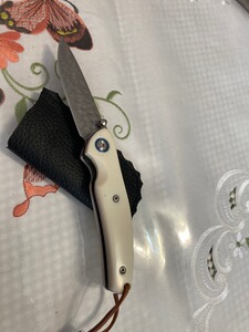 Moki Pliant-JAPAN KYOTO, DAMAST-Klapp/Taschenmesser Damaststahl 67 Lagen,EDC, Ledertasche NEU