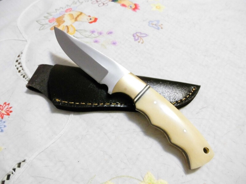 Exklusives Skandinavisches-WHITEFOX Jagd/Arbeitsmesser-Heft:Kamelknochen NEU TOP