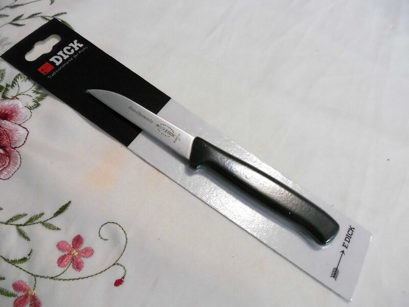 Hochwertiges DICK Allzweck-Gemüsemesser ProDynamic 7 cm – kompakt, präzise NEU!