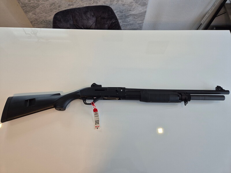 Benelli Super 90 M3 Tactical im Kaliber 12/76