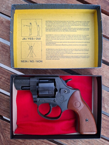 Röhm RG 59 „Le Petit“ 9mm R. Knall – PTB 527 (Sontheim a. d. Brenz) – Nahezu wie neu – OVP