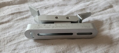 MEC Contact2