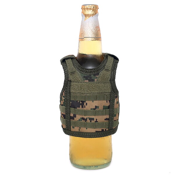Mini Schutzweste für Bierflasche / Weinflasche / Thermosflasche - Digital Woodland