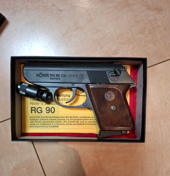 Org. Röhm RG 90