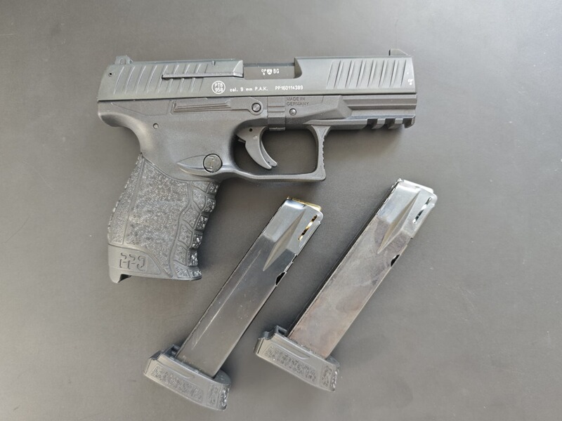 Walther PPQ M2 Schreckschuss Pistole 9mm P.A.K. schwarz inkl. 2 Magazine