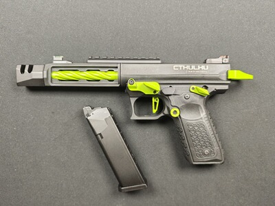 Lancer Tandemkross Cthulhu Green GBB Softair Pistole 6mm