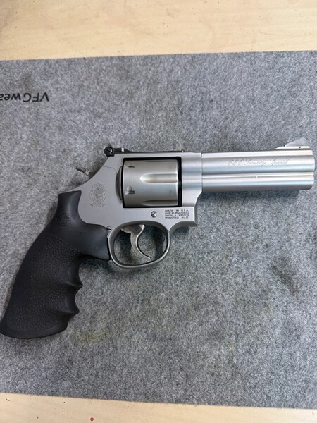 Smith&Wesson 686 Security Special 4"