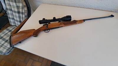 Repetierer, Mauser 2000, Kal. 8x68 S, ZF HAWKE 2,5-10x50 mit Leuchtpunkt