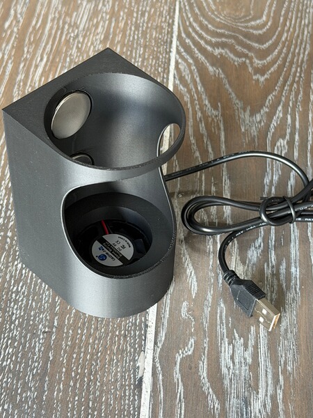 Schalldämpferhalter bzw. USB - Schalldämpfertrockner mit aktiver Lüftung