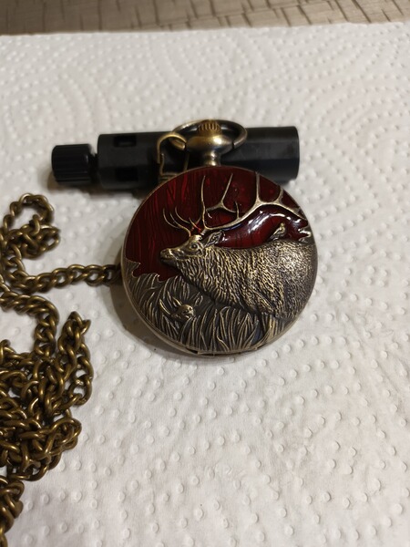 Taschenuhr mit Jagdmotiv