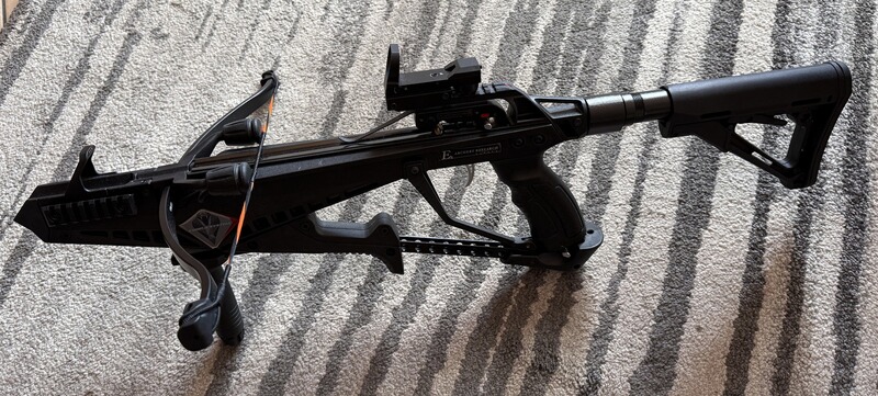 EK Archery Cobra RX Deluxe, unbeschossen, Komplettpaket inkl. Tasche und vielen Extras