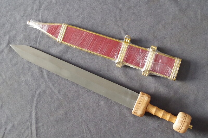 Gladius , Römisches Schwert mit Scheide
