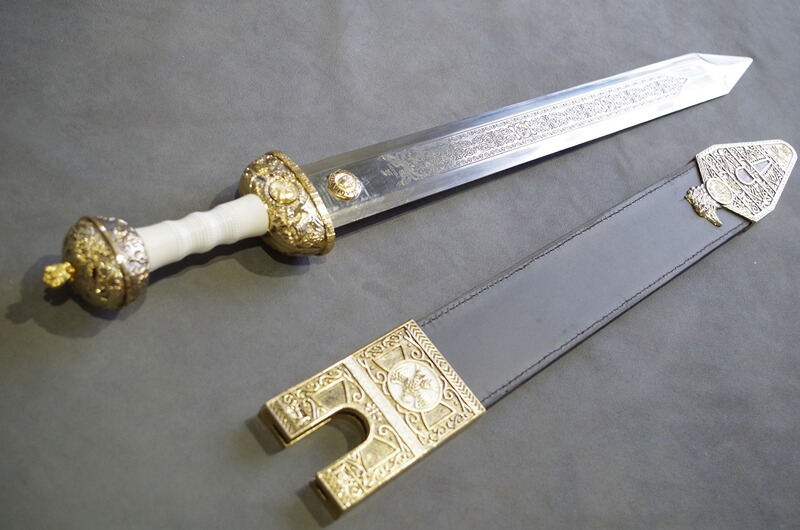 Edles Schwert aus Spanien , Gladius ! Römisches Schwert 420 er Stahl
