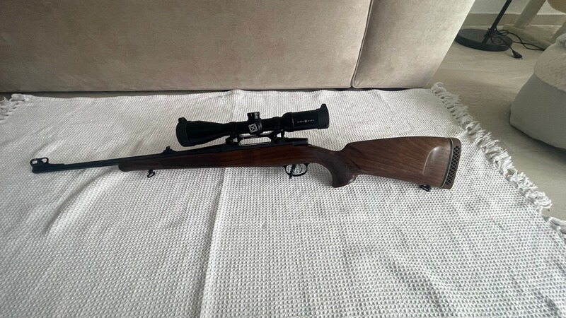 Repetierbüchse CZ 557 Luxus, Kaliber 7x64. TOP Zustand wie neu.