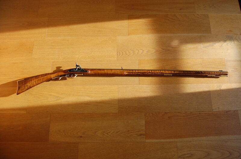 PEDERSOLI HATFIELD GERIEGELTER AHORN