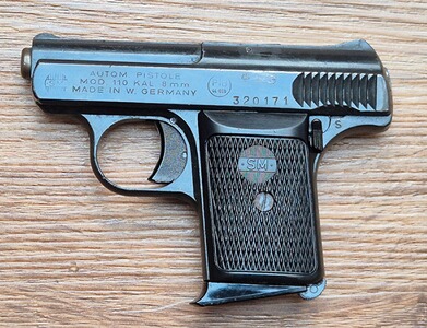 Automatische Pistole Mod. 110 - Kaliber 8mm - aus 1974 (alte PTB) --- viele Gleichteile zur 6,35er