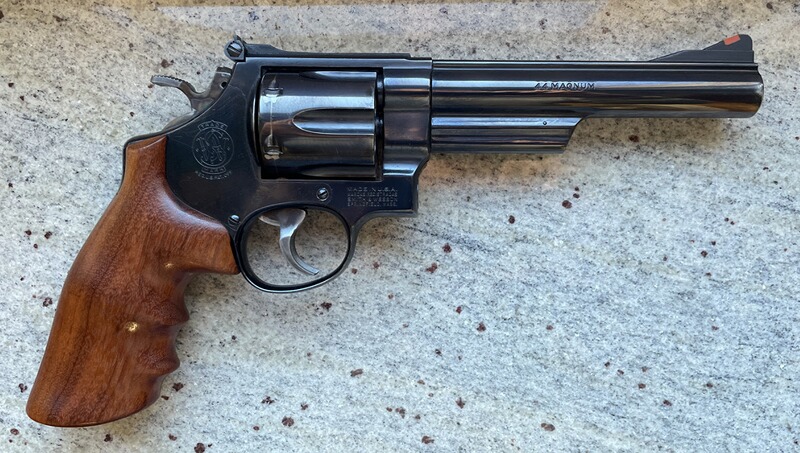 Smith and Wesson 29 + 1950 Schuss