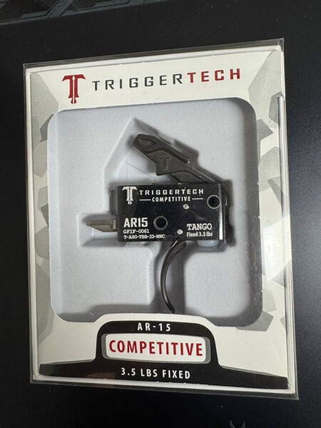 Triggertech AR15 Abzug - Schwarz Competitive Curved