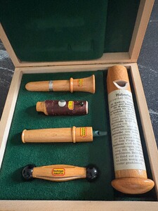 HUBERTUS Wildlocker-Set / Gartnitur / Locker / Pfeifen / Lockruf - 5-teilig -